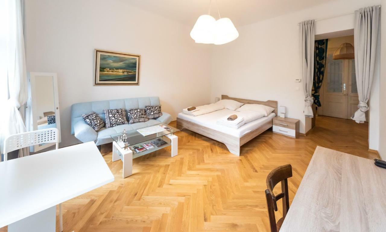 Prater Studio Next Fair, Un, Wu And City Center Apartment Vienna Exterior photo