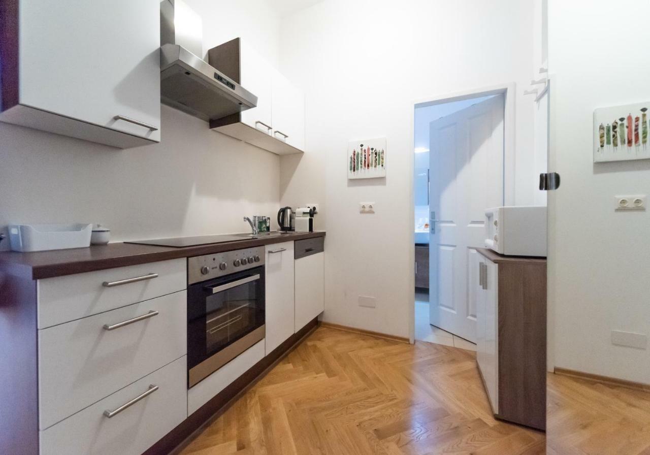 Prater Studio Next Fair, Un, Wu And City Center Apartment Vienna Exterior photo